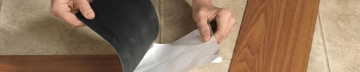 A professional installing vinyl flooring in Saint Petersburg, FL